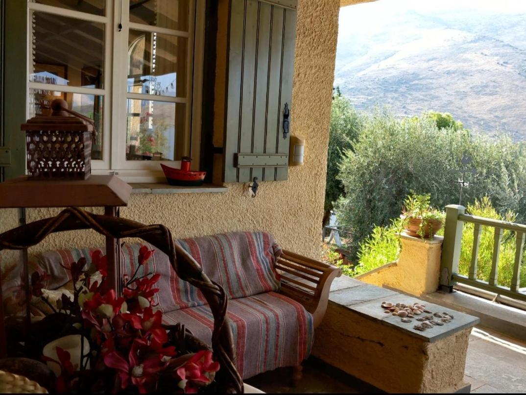 Aphrodite'S Coast Retreat House! Galaxídhion Esterno foto